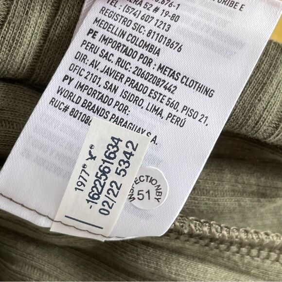 Lot of American Eagle Outfitters - Raw Hem Jean Shorts Halter Tank & Peasant Top - Picture 11 of 16